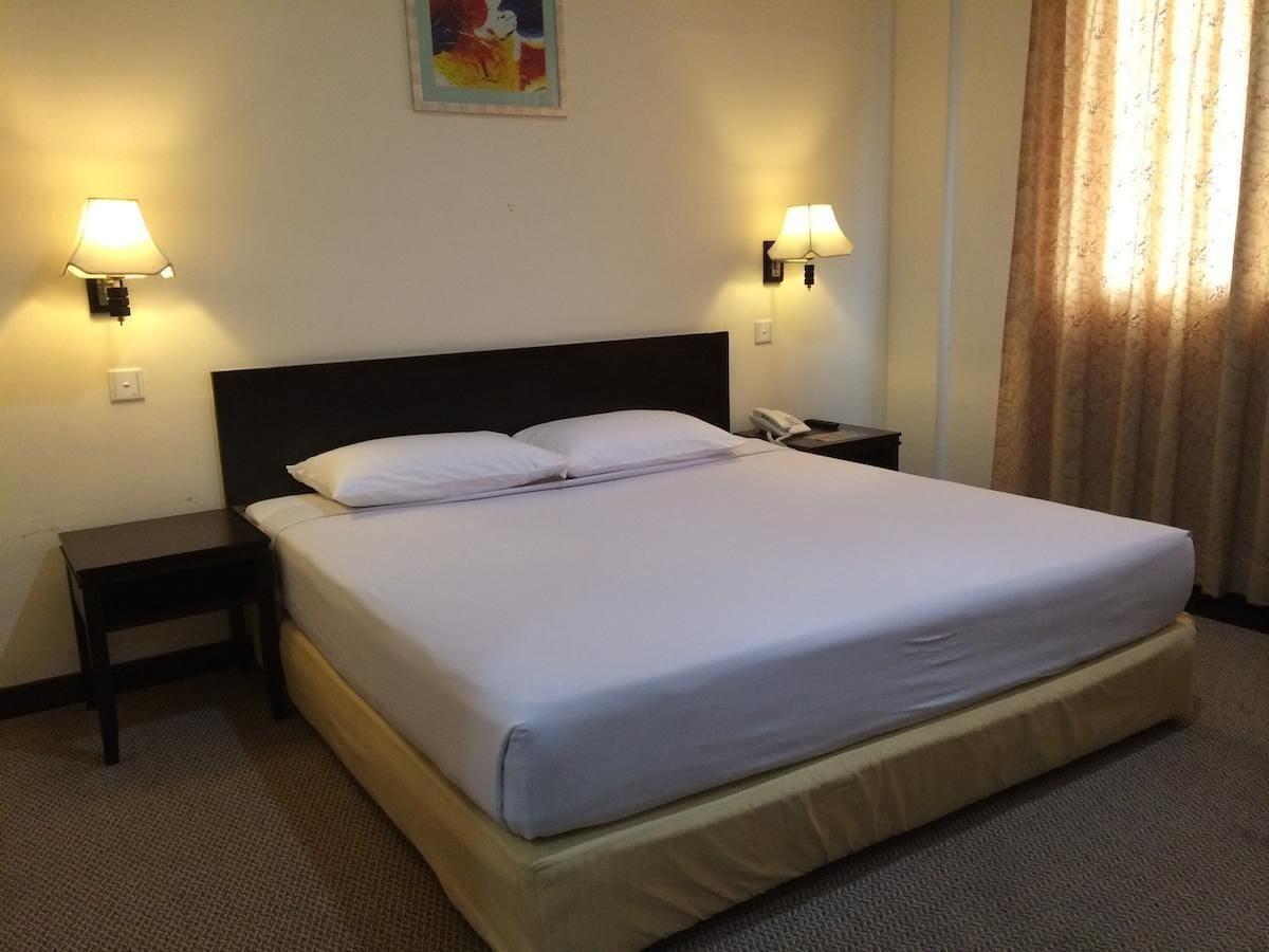 Carlton Hotel Shah Alam Kültér fotó