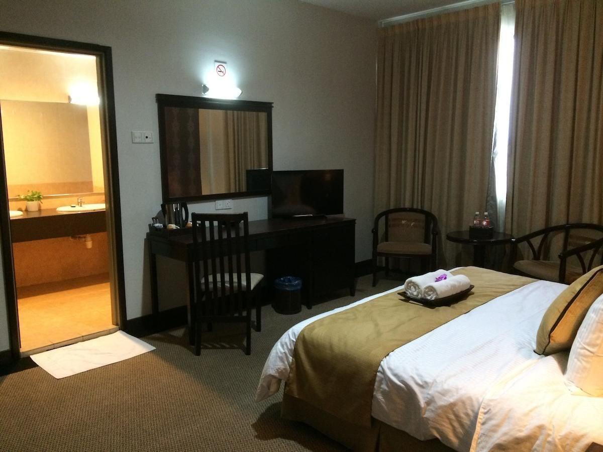 Carlton Hotel Shah Alam Kültér fotó