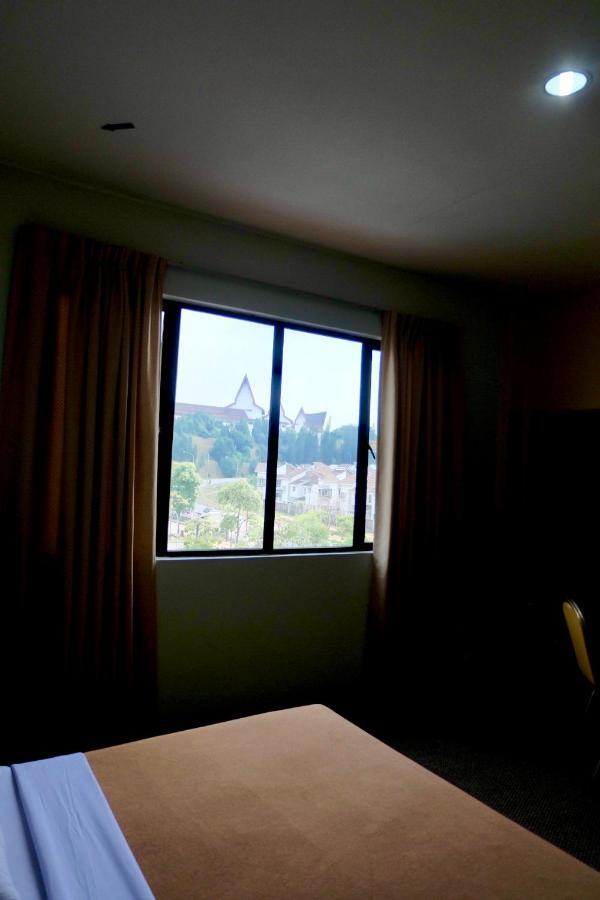 Carlton Hotel Shah Alam Kültér fotó